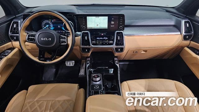 Kia Sorento 2023 — ფოტო 7/20