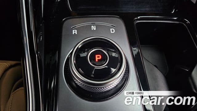 Kia Sorento 2023 — ფოტო 9/20