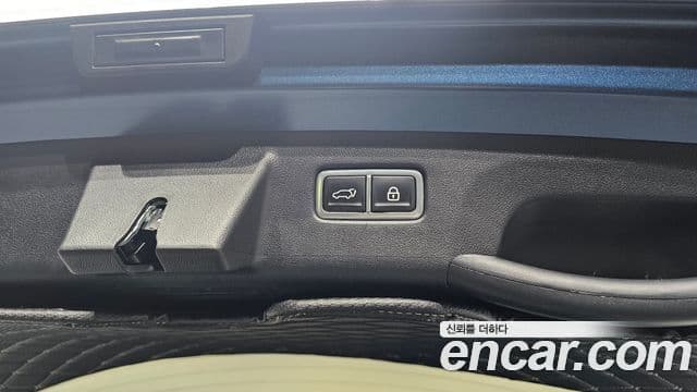 Kia Sorento 2023 — ფოტო 20/20