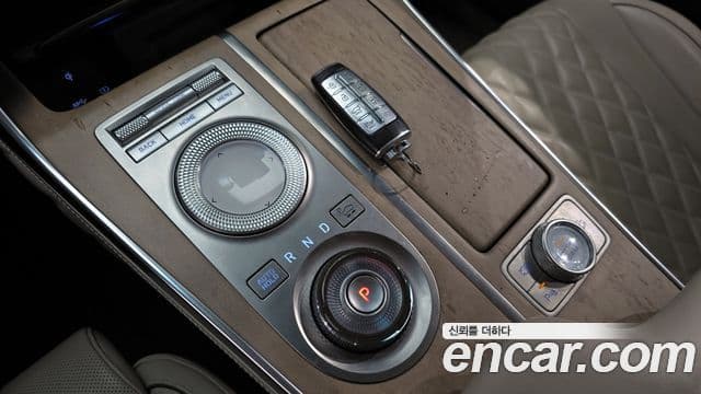 Genesis GV80 2020 — фото 9 из 20