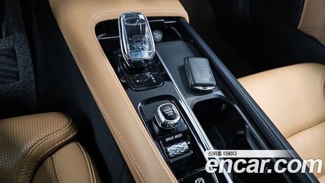 Volvo S90 2021 — Photo 14/20