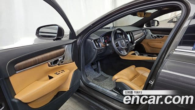 Volvo S90 2021 — Photo 4/20