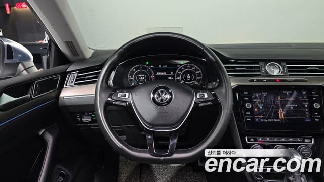 Volkswagen Arteon 2019 — ფოტო 13/20