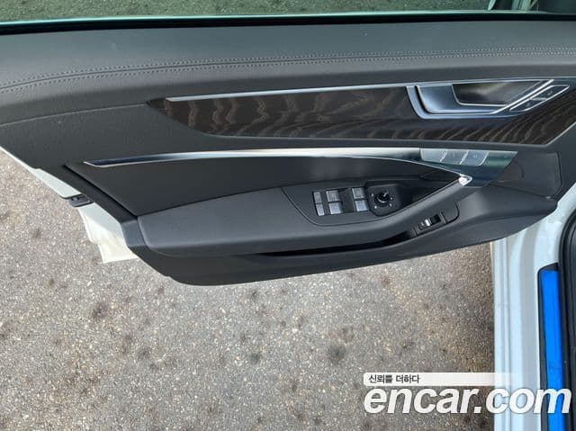 Audi A6 2023 — Şəkil 11/19
