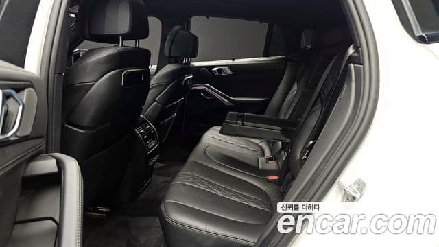 BMW X6 2024 — Photo 9/20
