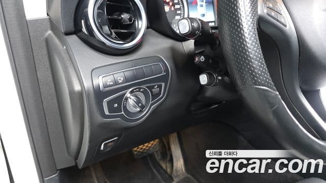Mercedes-Benz GLC-Class 2018 — фото 18 из 20