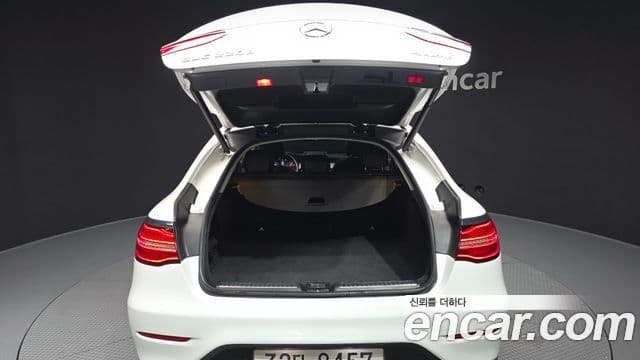 Mercedes-Benz GLC-Class 2018 — Şəkil 20/20