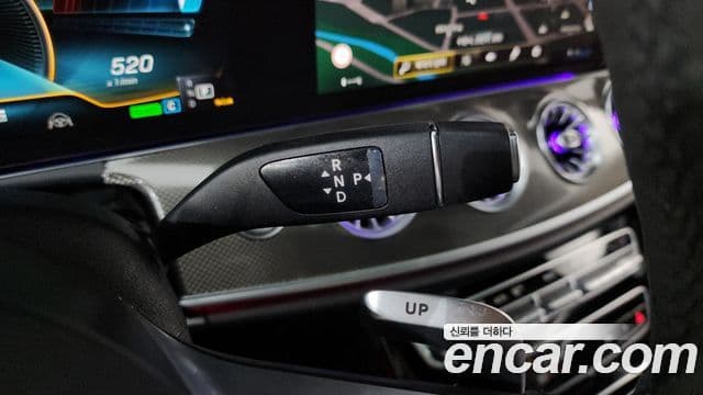 Mercedes-Benz E-Class 2023 — ფოტო 9/20