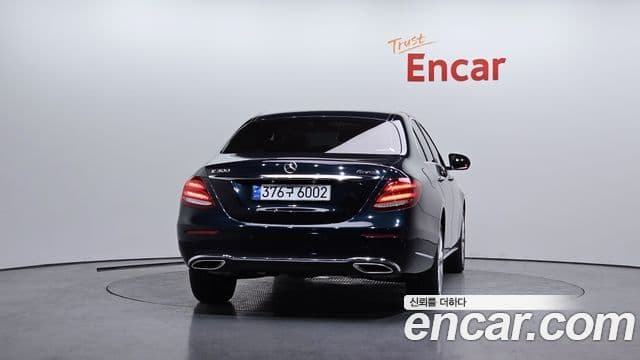 Mercedes-Benz E-Class 2018 — Şəkil 4/20