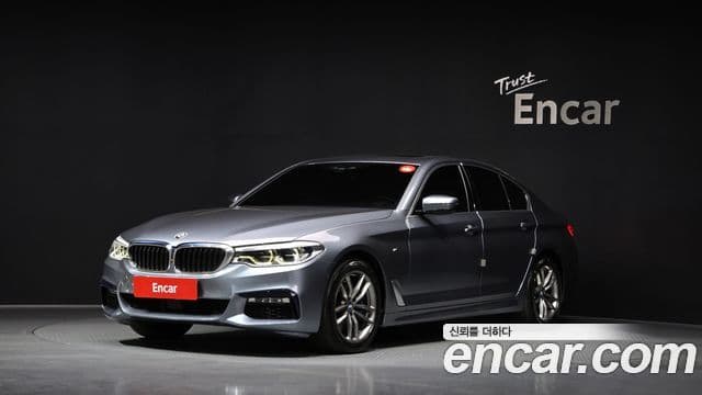 BMW 5 Series 2018 — Фото 1/20