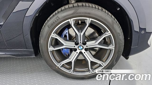BMW X6 2023 — ფოტო 5/20
