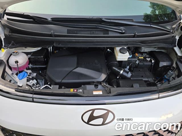 Hyundai Staria 2025 — Şəkil 11/20