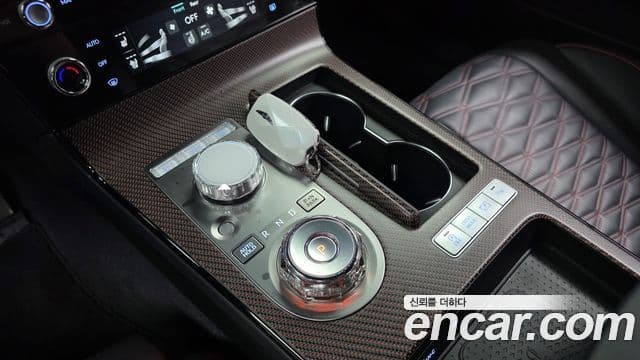 Genesis Electrified G80 2025 — ფოტო 9/20