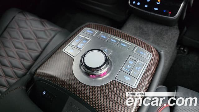Genesis Electrified G80 2025 — ფოტო 19/20