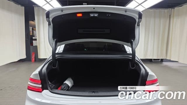 Genesis Electrified G80 2025 — ფოტო 20/20