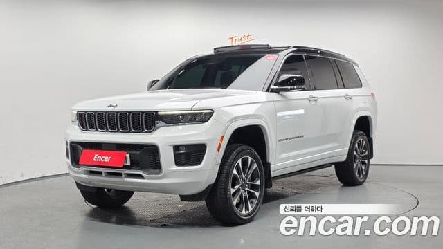 Jeep Grand Cherokee 2022 — ფოტო 4/20