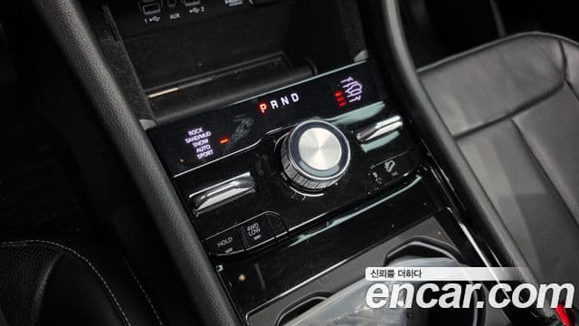 Jeep Grand Cherokee 2022 — ფოტო 16/20