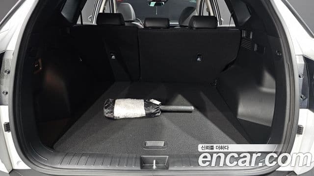 Hyundai Tucson Hybrid 2023 — Şəkil 13/20