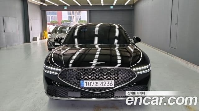 Genesis G90 2022 — Photo 11/18