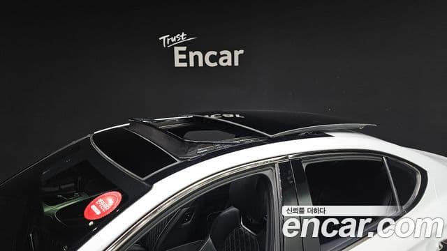Genesis G70 2019 — Photo 12/20
