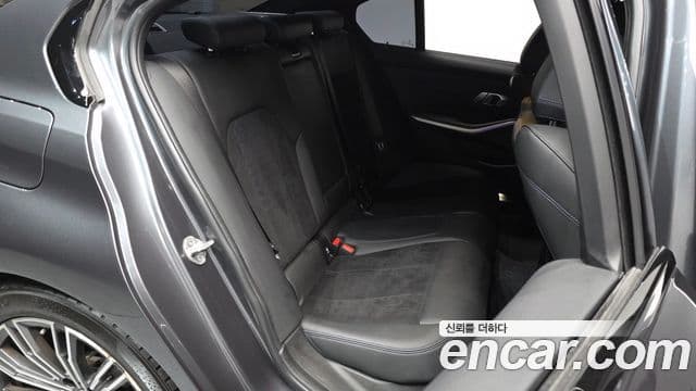 BMW 3 Series 2020 — Şəkil 12/20