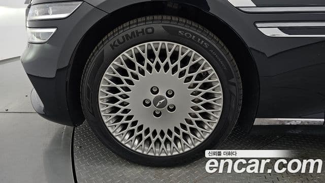 Genesis Electrified G80 2023 — ფოტო 5/20