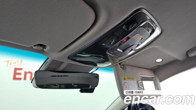 Genesis Electrified G80 2023 — ფოტო 16/20