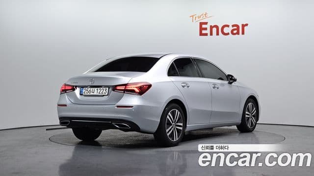 Mercedes-Benz A-Class 2022 — Фото 1/20