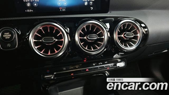 Mercedes-Benz A-Class 2022 — Фото 16/20