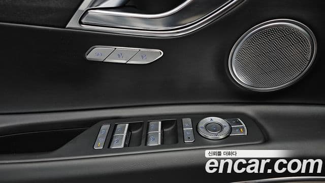 Genesis GV80 2021 — ფოტო 12/20