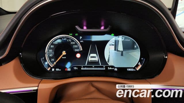 Genesis GV70 2023 — ფოტო 8/20