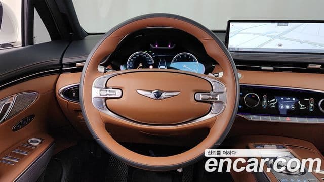 Genesis GV70 2023 — ფოტო 13/20