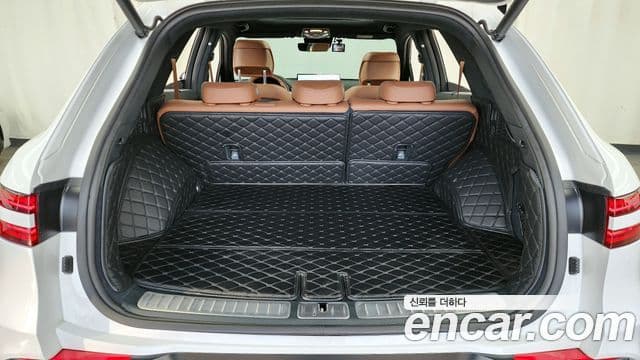 Genesis GV70 2023 — ფოტო 20/20