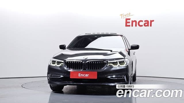 BMW 5 Series 2018 — Şəkil 3/20