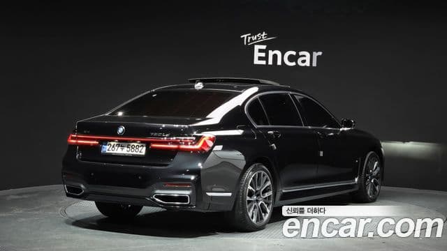 BMW 7 Series 2021 — Şəkil 2/20