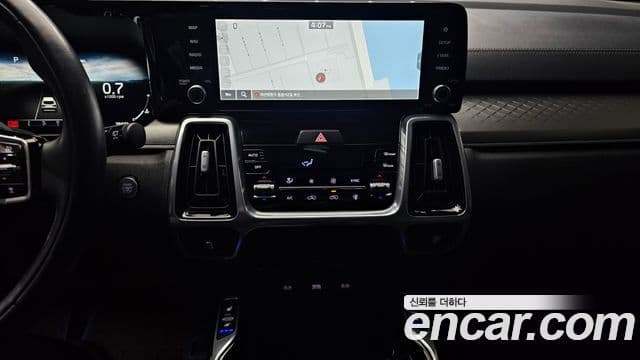 Kia Sorento 2023 — Şəkil 14/20