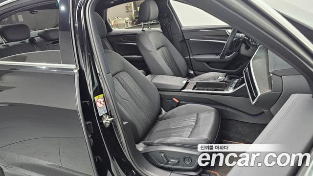 Audi A6 2020 — ფოტო 11/20