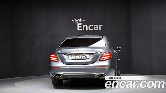 Mercedes-Benz E-Class 2018 — Şəkil 4/20