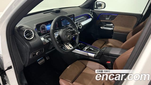 Mercedes-Benz GLB-Class 2025 — ფოტო 14/20