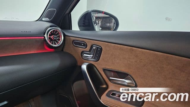 Mercedes-Benz A-Class 2025 — ფოტო 13/20