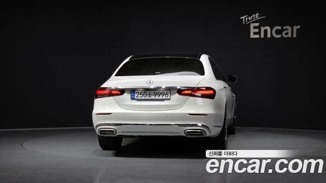 Mercedes-Benz E-Class 2022 — Şəkil 4/20
