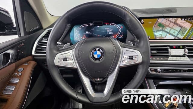 BMW X7 2022 — Şəkil 13/20