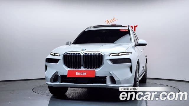 BMW X7 2023 — ფოტო 3/20