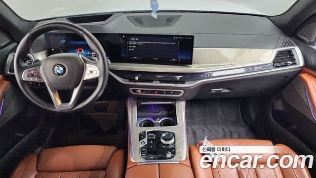 BMW X7 2023 — ფოტო 7/20