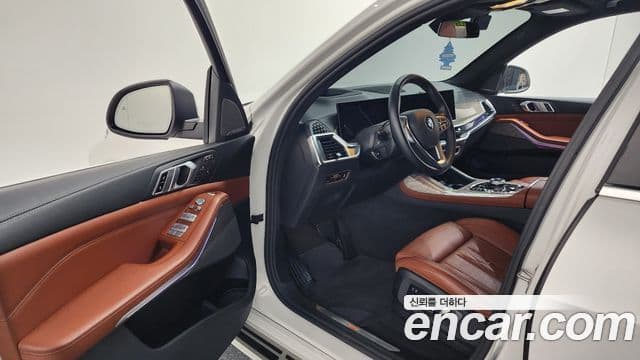 BMW X7 2023 — ფოტო 10/20