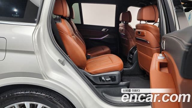 BMW X7 2023 — ფოტო 12/20