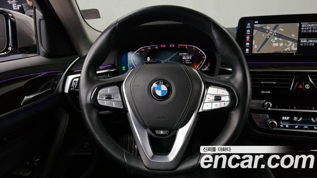 BMW 5 Series 2021 — Şəkil 13/20