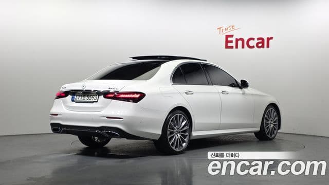 Mercedes-Benz E-Class 2021 — Şəkil 2/20