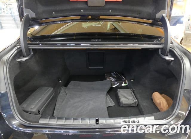 BMW 7 Series 2025 — Photo 18/20