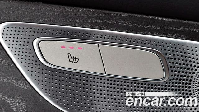 Mercedes-Benz CLS-Class 2022 — Photo 13/20